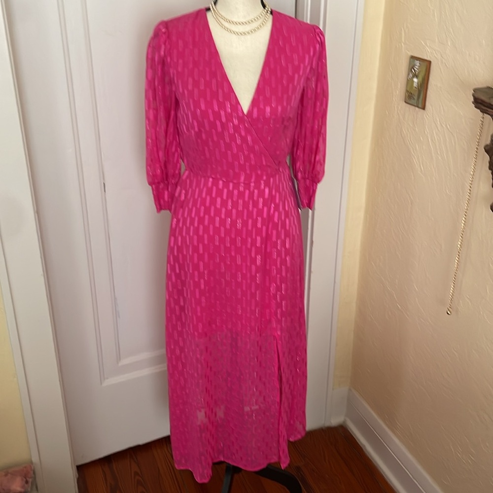 NWT Nordstrom Pink Faux Wrap Midi Dress w/Silver Thread Detail &Side Slit Size S - Picture 3 of 12